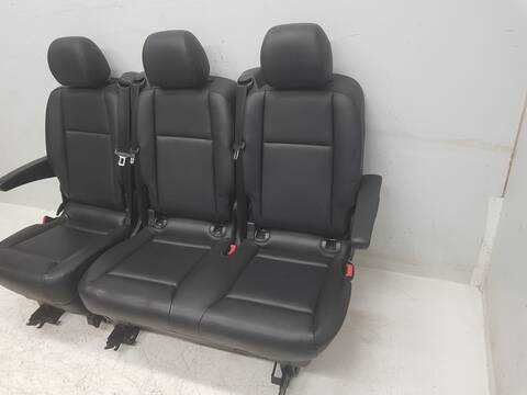 Foto 2ª: Asiento Trasero Central Mercedes Vito 114-116-119 CDI PRO EXTRALARGA 447.705) (2019)