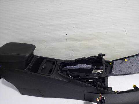 Foto 3ª: Consola Central Opel Grandland DESIGN LINE 131CV (2017)