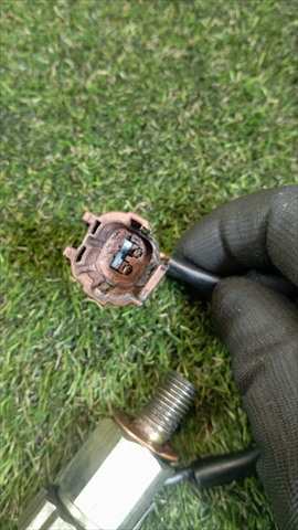 Foto 3ª: Inyectores Nissan Patrol 2.8 TD Y61 TD6 [RD28ETI] (1999)