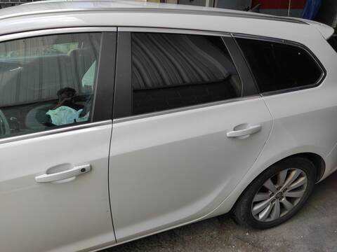 Puerta Trasera Izquierda Opel Astra B16DTH