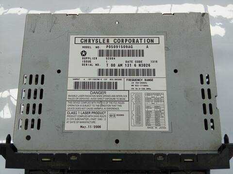 Foto 2ª: Sistema Audio Radio CD Jeep Grand Cherokee 3.0 CRD 4X4 218CV 160KW [EXL] (2006)