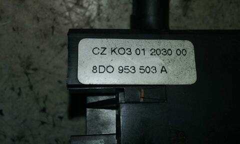 Foto 2ª: Mando Multifuncion Audi A4 1.9 TDI BERLINA 116CV 85KW [AJM] (2000)