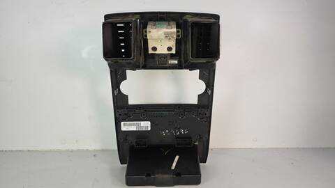 Foto 3ª: Consola Central Chrysler 300 3.0 CRD EXECUTIVE 218CV 160KW (2006)