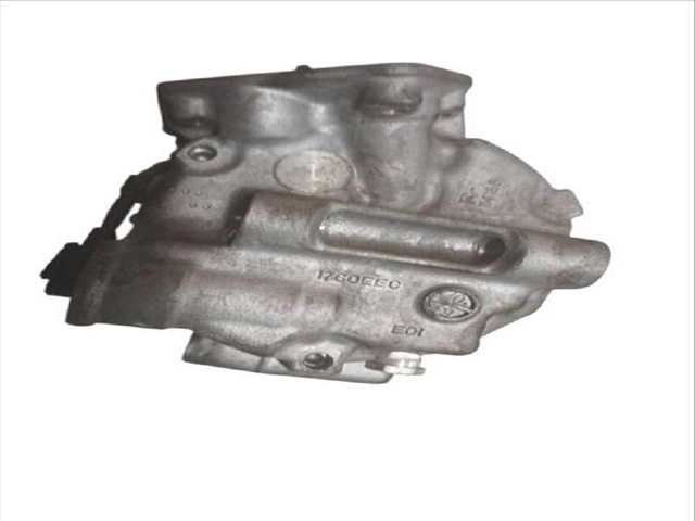 Foto 3ª: Compresor Aire Acondicionado Renault Megane 1.2 TCE 130 B9MR) HATCHBACK IV HATCHBACK B9A/M/N_) (2015)