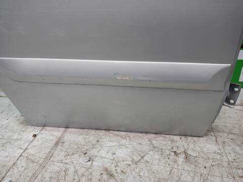 Foto 2ª: Puerta Trasera Derecha Mazda 6 2.0 16V CAT BERLINA 136CV 100KW [FS2C] (2001)