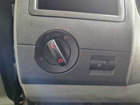 Foto 4ª: Mando Luces Volkswagen Transporter T5 COMBI FURGONETA TECHO MEDIO ELEVADO [AXD] (2005)