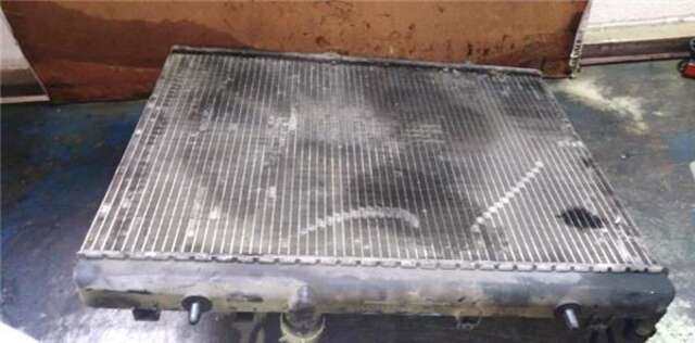 Foto 3ª: Radiador Motor Citroen C4 1.6 HDI [9HX (DV6ATED4)]