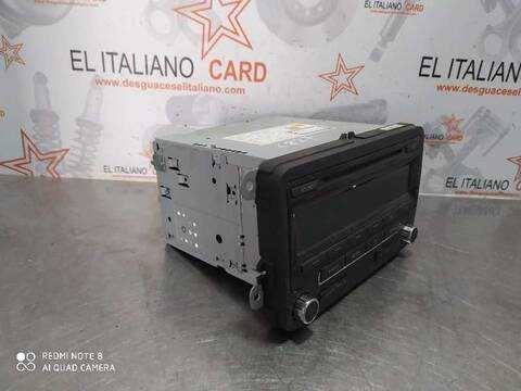 Foto 3ª: Sistema Audio Radio CD Volkswagen Golf ADVANCE 105CV 77KW [CAY] (2010)