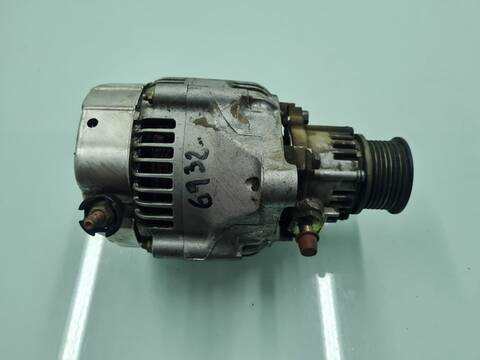 Foto 1ª: Alternador Land Rover Defender TD5 110 FAMILIAR 90KW) 122CV (2004)