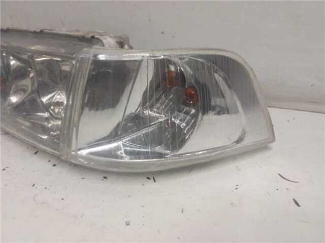 Foto 2ª: Faro Izquierdo Volvo S40 1.9 DI [D 4192 T3]