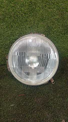 Foto 1ª: Faro Derecho Mitsubishi Pajero 2.6 G L042 CABRIO [4G54] (1984)