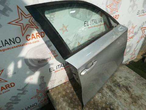 Foto 3ª: Puerta Delantera Derecha Bmw Serie 1 114 118D BERLINA 143CV 105KW [N47D20C] (2009)