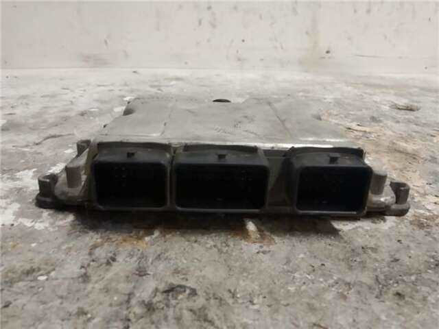 Foto 2ª: Centralita Motor ECU Citroen Xsara 2.0 HDI EXCLUSIVE [2.0 LTR. - 66 KW HDI CAT (RHY - DW10TD)] [RHY (DW10TD)]