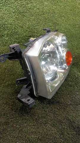 Foto 4ª: Faro Izquierdo Nissan Navara 2.5 TD D22 133CV 4X4 [YD25] (2005)