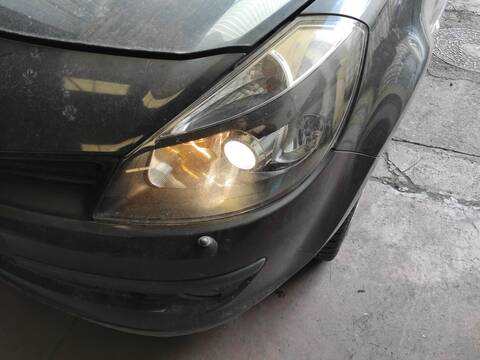 Faro Izquierdo Renault Clio K4M800
