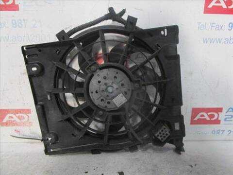 Foto 1ª: Electroventilador Opel Zafira 1.9 CDTI 120CV 88KW [Z 19 DT] (2006)