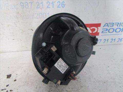 Foto 2ª: Calefacción Volkswagen Jetta 1.6 SPORT 105CV 77KW [CAYC] (2011)