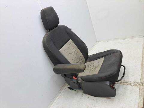 Foto 3ª: Asiento Delantero Izquierdo Ford Transit 300 L1 TOURNEO SPORT 170CV 125KW [YNFS] (2017)