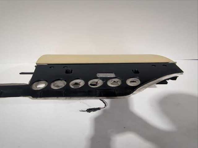 Foto 3ª: Guantera Volkswagen Phaeton 3.0 V6 TDI 4MOTION 240CV [CARB CEXA] (2002)