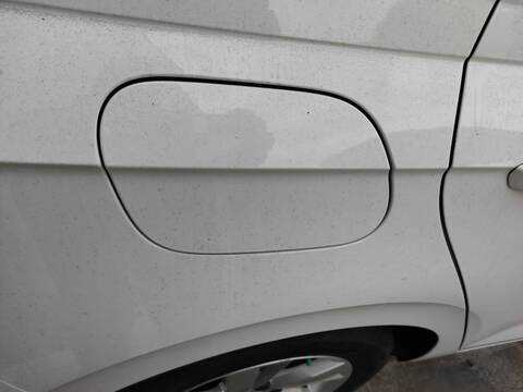 Tapa Exterior Combustible Volkswagen Polo CHZL