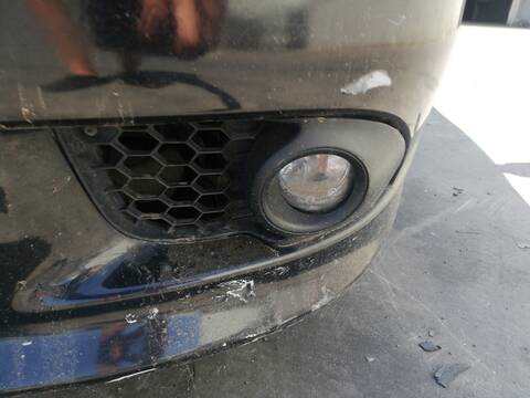 Faro Antiniebla Delantero Izquierdo Mitsubishi Lancer BWC BERLINA
