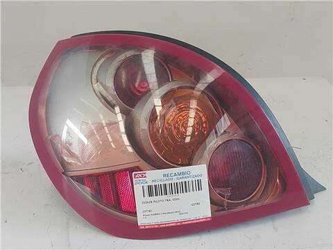 Piloto Trasero Izquierdo Nissan Almera 1.5 HATCHBACK 98CV 72KW