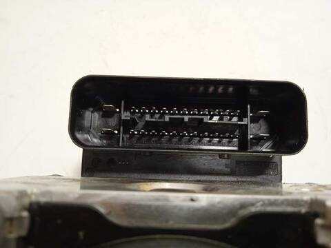 Foto 4ª: Abs Toyota Yaris 1.3 16V CAT 99CV 73KW [1NR] (2015)