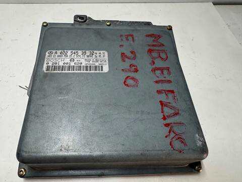Foto 2ª: Centralita Motor ECU Mercedes Clase E 180 FAMILIAR
