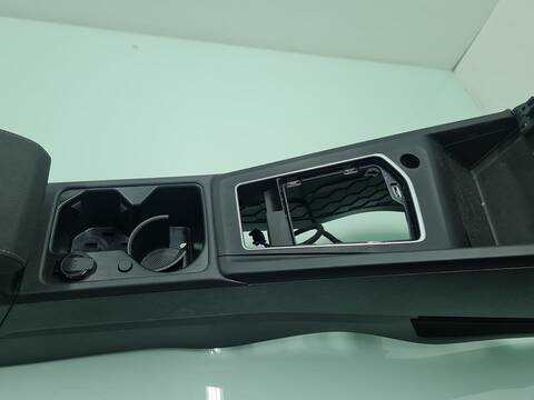 Foto 3ª: Consola Central Volkswagen Golf LIFE 115CV 85KW [DTR] (2022)
