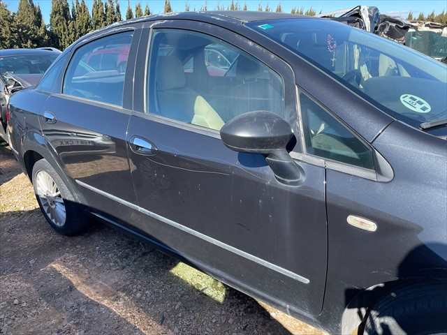 Foto 3ª: Puerta Delantera Derecha Fiat Linea 1.3 JTD 90cv [199A3000] (2007)