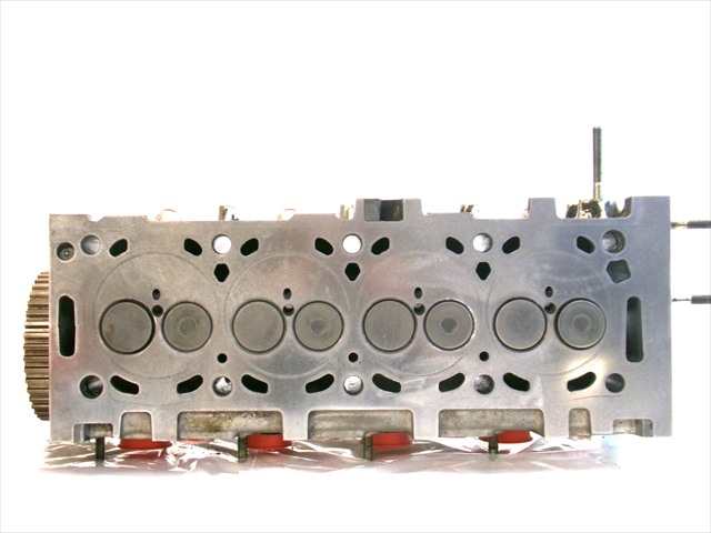 Foto 4ª: Culata Citroen C5 2.0 HDI 2001-2004 [RHZ] (2003)