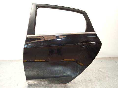 Puerta Trasera Izquierda Hyundai i30 STYLE 110CV 81KW