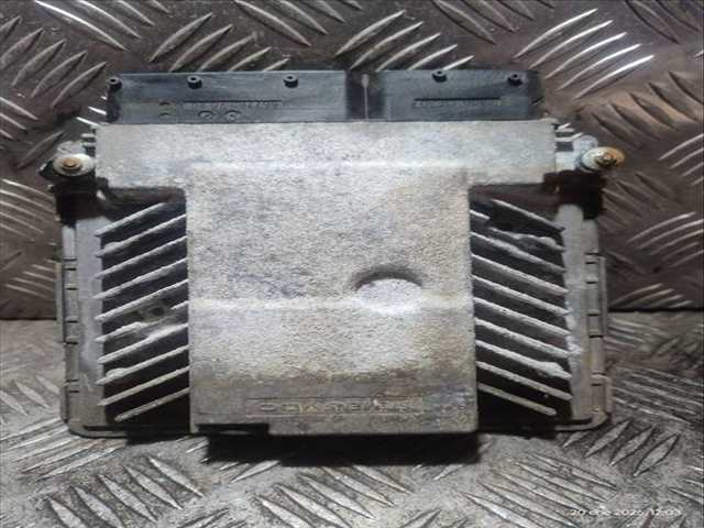 Centralita Motor ECU Volkswagen Passat BKP BERLINA