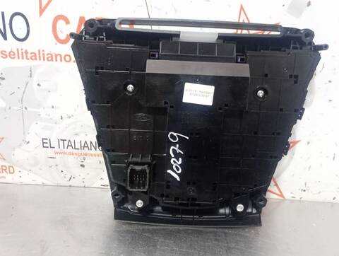 Foto 2ª: Sistema Audio Radio CD Ford Focus TITANIUM 125CV 92KW [M1DA] (2013)