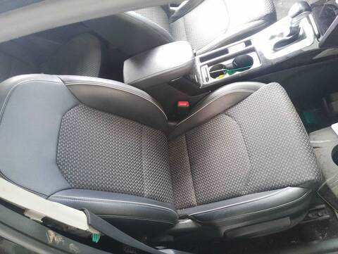 Foto 3ª: Asiento Delantero Derecho Kia Xceed DRIVE 136CV 100KW [D4FE] (2020)