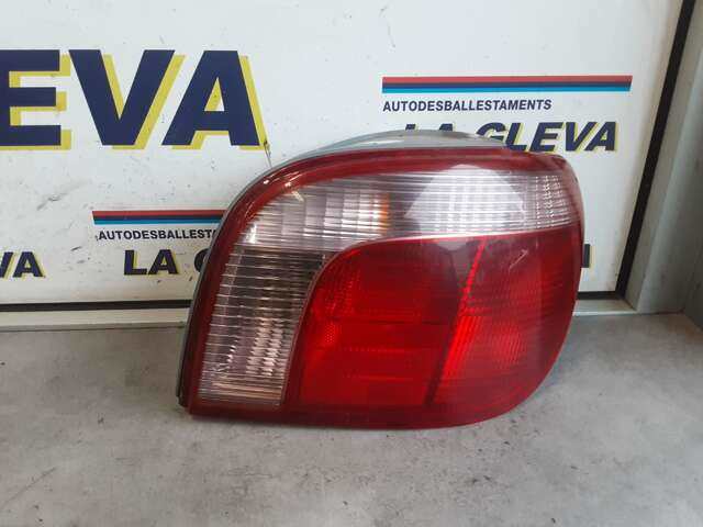 Foto 1ª: Piloto Trasero Derecho Toyota Yaris 1.3 16V (1999)