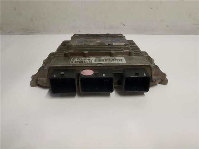 Foto 2ª: Centralita Motor ECU Citroen C3 1.4 HDI [8HX (DV4TD)]