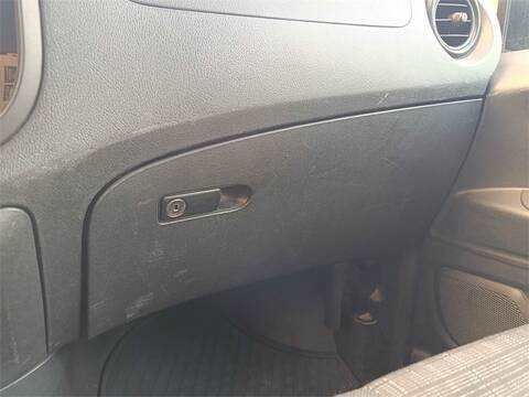 Guantera Mercedes Vito 651950 FURGON