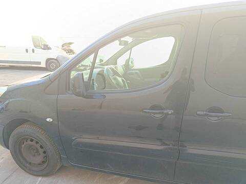 Foto 1ª: Puerta Delantera Izquierda Peugeot Partner 9HP (2012)