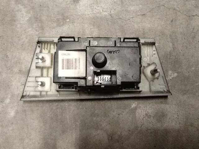 Foto 2ª: Mando Luces Bmw Serie 3 320 2.0 D 0CV [N47D20A] (2008)