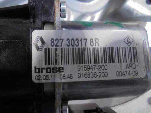 Foto 3ª: Elevalunas Manual Trasero Derecho Renault Scenic 2.0 16V 140CV 103KW [M4R F7] (2011)