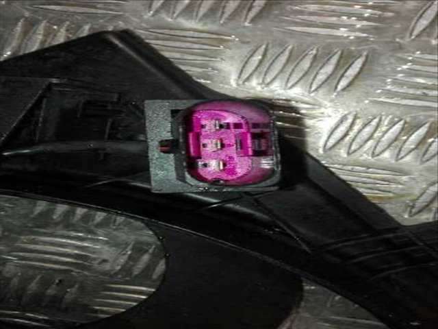 Foto 3ª: Electroventilador Volkswagen Polo ADVANCE BLUEMOTION 75CV 55KW [CUSA] (2017)