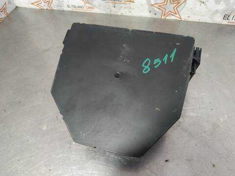 Foto 2ª: Caja Reles Fusibles Mercedes Clase C 160 C 220 CDI BLUEEFFICIENCY 204.002) 170CV 125KW [651911] (2012)