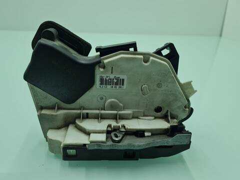 Foto 2ª: Cerradura Puerta Delantera Derecha Volkswagen Polo 1.2 TDI 75CV 55KW [CFWA] (2011)