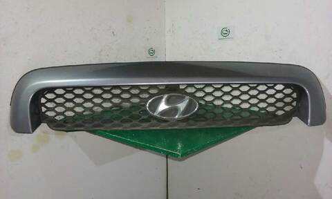 Rejilla Delantera Hyundai Santa Fe 2.0 CRDI CAT 113CV 83KW