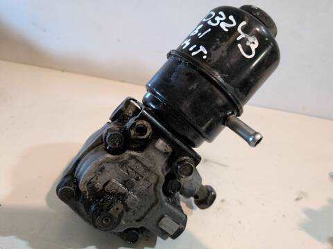 Foto 2ª: Bomba de Direccion Mitsubishi Montero 4M41 (2001)