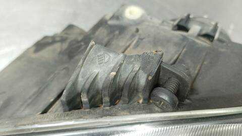 Foto 3ª: Faro Izquierdo Seat Altea ARENA 105CV 77KW [BJB] (2005)