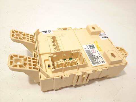 Foto 3ª: Caja Reles Fusibles Kia Sportage DRIVE 2WD 136CV 100KW [D4FE] (2022)