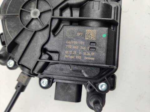 Foto 3ª: Cierre Puerta Corredera Volkswagen Transporter T7 MULTIVAN ST) LIFE EHYBRID [DGEA] (2022)