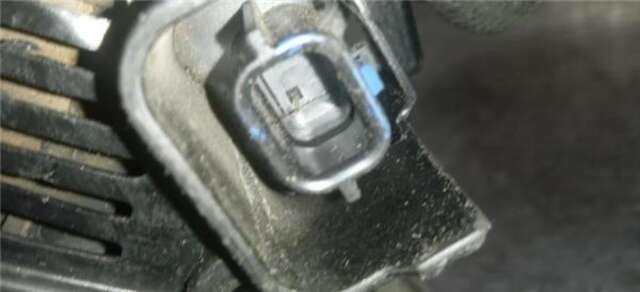 Foto 3ª: Alternador Dacia Sandero 0.9 AMBIANCE [0.9 LTR. - 66 KW TCE CAT BIVALENT. GASOLINA - GPL] [H4BG412]